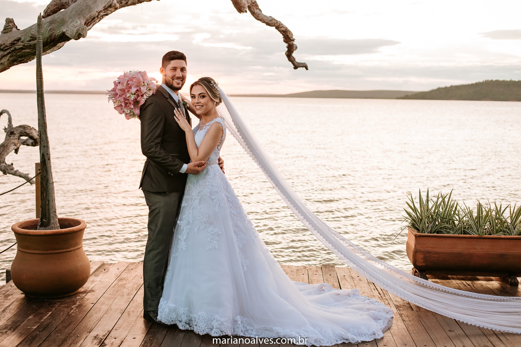 Mikaella e Matheus